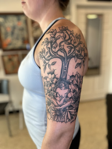 Frenchtown Tattoo Company tattoo shop in St Charles, Missouri