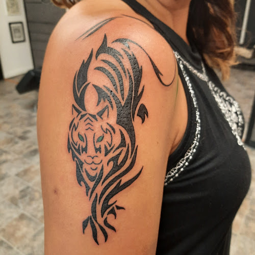 River Bluff Tattoo Co. tattoo shop in St Croix Falls, Wisconsin