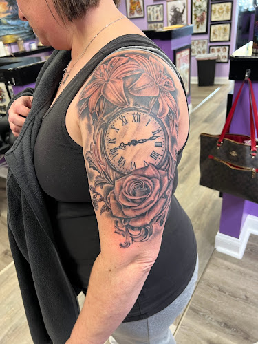 Easy Street Tattoo tattoo shop in St. Louis, Missouri