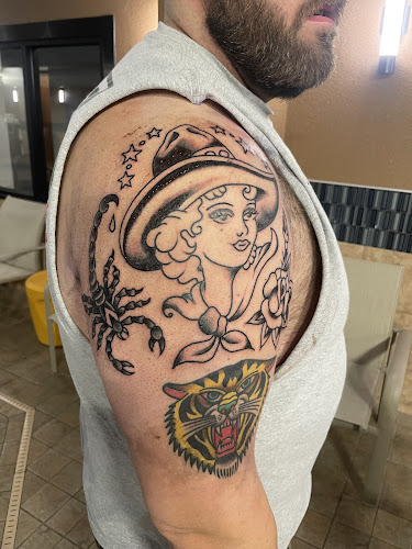 Encore Tattoo tattoo shop in St. Louis, Missouri