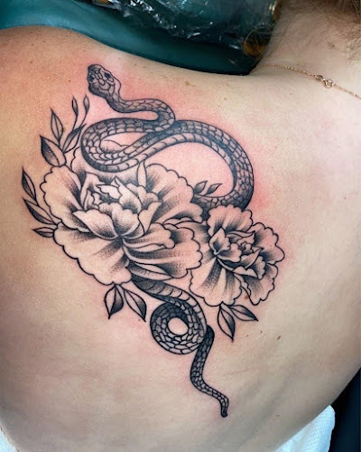 King of Hearts Tattoo (NO PIERCING) tattoo shop in Stephenville, Texas