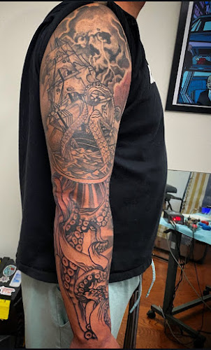 Nic Rummel Tattoos tattoo shop in Summerville, South Carolina