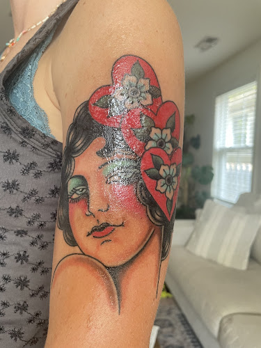 GOLDEN COBRA TATTOO CLUB tattoo shop in Surf City, North Carolina