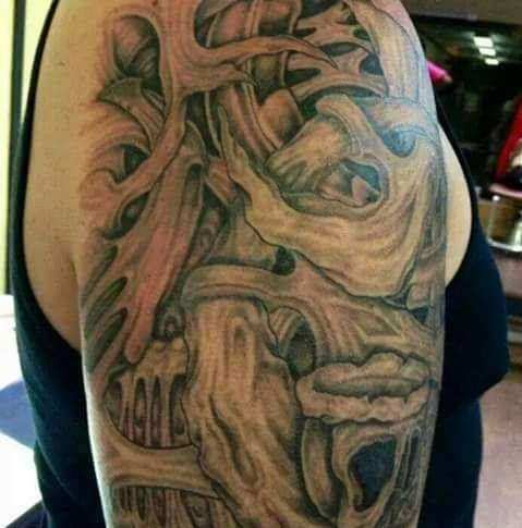 Mr. Tattoo and Piercing LLC tattoo shop in Tacoma, Washington