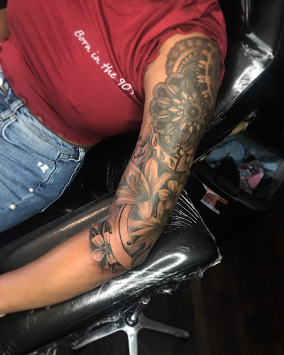 Ready Or Not Ink tattoo shop in Tacoma, Washington