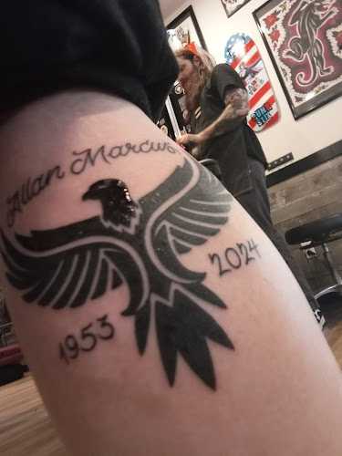 Steadfast tattoo company tattoo shop in Tacoma, Washington