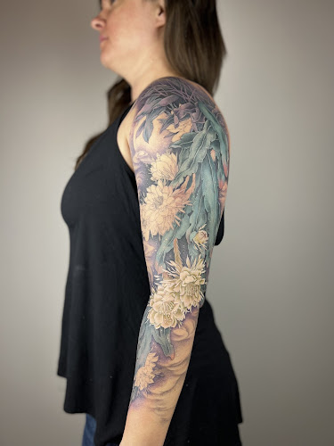 Patch Tattoo Therapy tattoo shop in Tarzana, California