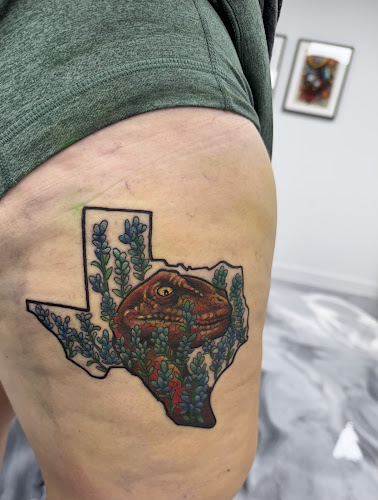 La Gallery TCTX tattoo shop in The Colony, Texas