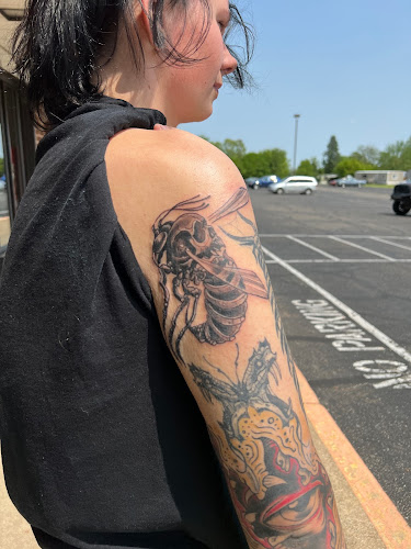 Lace and Dagger Tattoo Company tattoo shop in Uniontown, Ohio