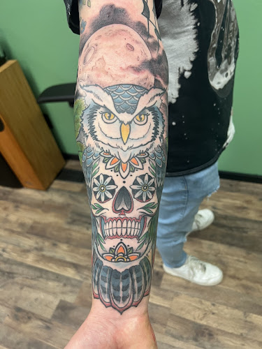 Narrows Tattoo tattoo shop in University Place, Washington