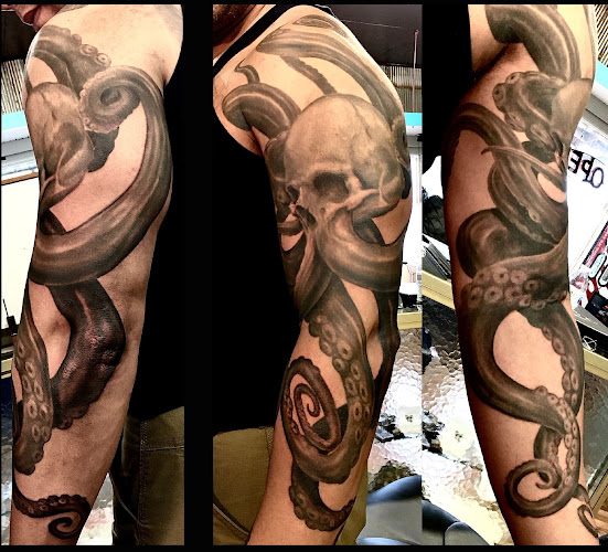 Mark of Cain Tattoos tattoo shop in Urbana, Illinois