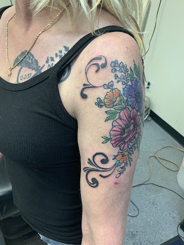 Full Spectrum Tattoo tattoo shop in Valley Park, Missouri