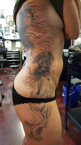 Ventura Tattoo & Piercing tattoo shop in Ventura, California