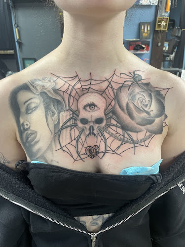 New Addiction Tattoo and Body Piercing Vero Beach tattoo shop in Vero Beach, Florida