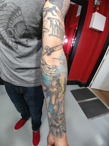 Sacred Dagger Tattoo Studio tattoo shop in Vero Beach, Florida