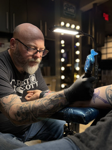 Pino Bros Ink-Watch City tattoo shop in Waltham, Massachusetts