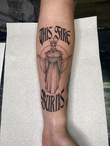 Artistic Anatomy tattoo shop in Warren, Ohio