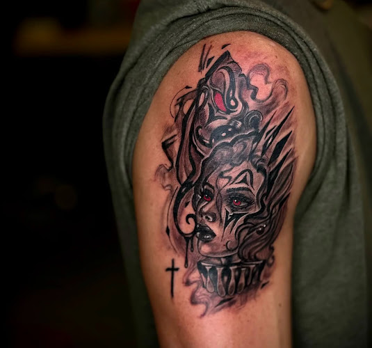 American Pride Tattoos tattoo shop in Waterford Township, Michigan