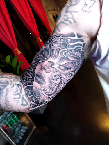 Art 1st Custom Tattoos tattoo shop in Weatherford, Texas