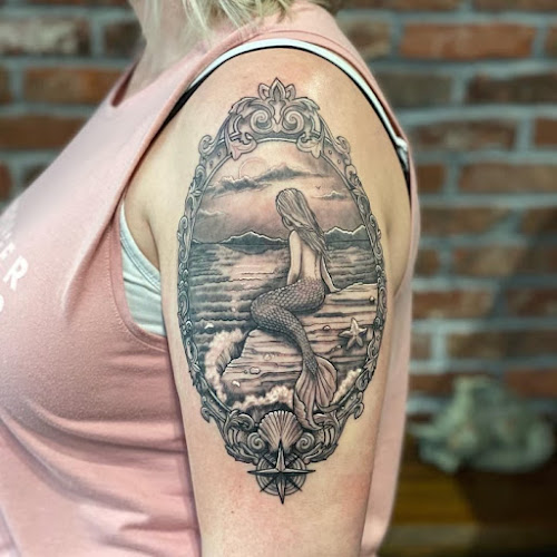 Hive Tattoo Collective tattoo shop in West Chester Township, Ohio