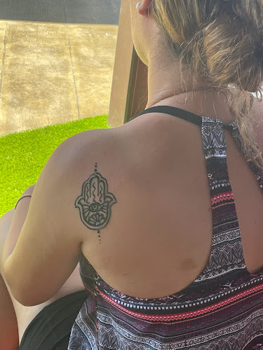 Cape & Islands Henna Tattoo tattoo shop in West Yarmouth, Massachusetts