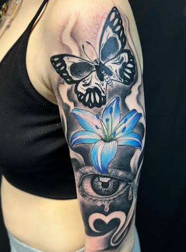 Sempiternal Tattoo & PMU tattoo shop in Wethersfield, Connecticut