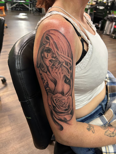 Timeless Ink Tattoos tattoo shop in Whitehall, Ohio