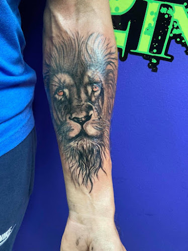 Relentless Ink tattoo shop in Williamsburg, Kentucky