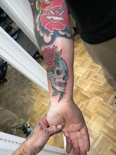 Sacred Sins Tattoos & Piercings tattoo shop in Zanesville, Ohio